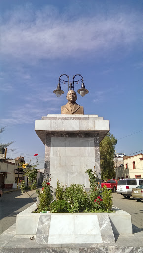 Busto De Benito Juárez Otumba