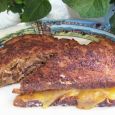 Big Thick Buttery Roast Beef 'n Cheddar Sammies / Sandwiches