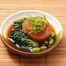 Vegan: Japanese Simmered Daikon with Bok Choy and Edamame