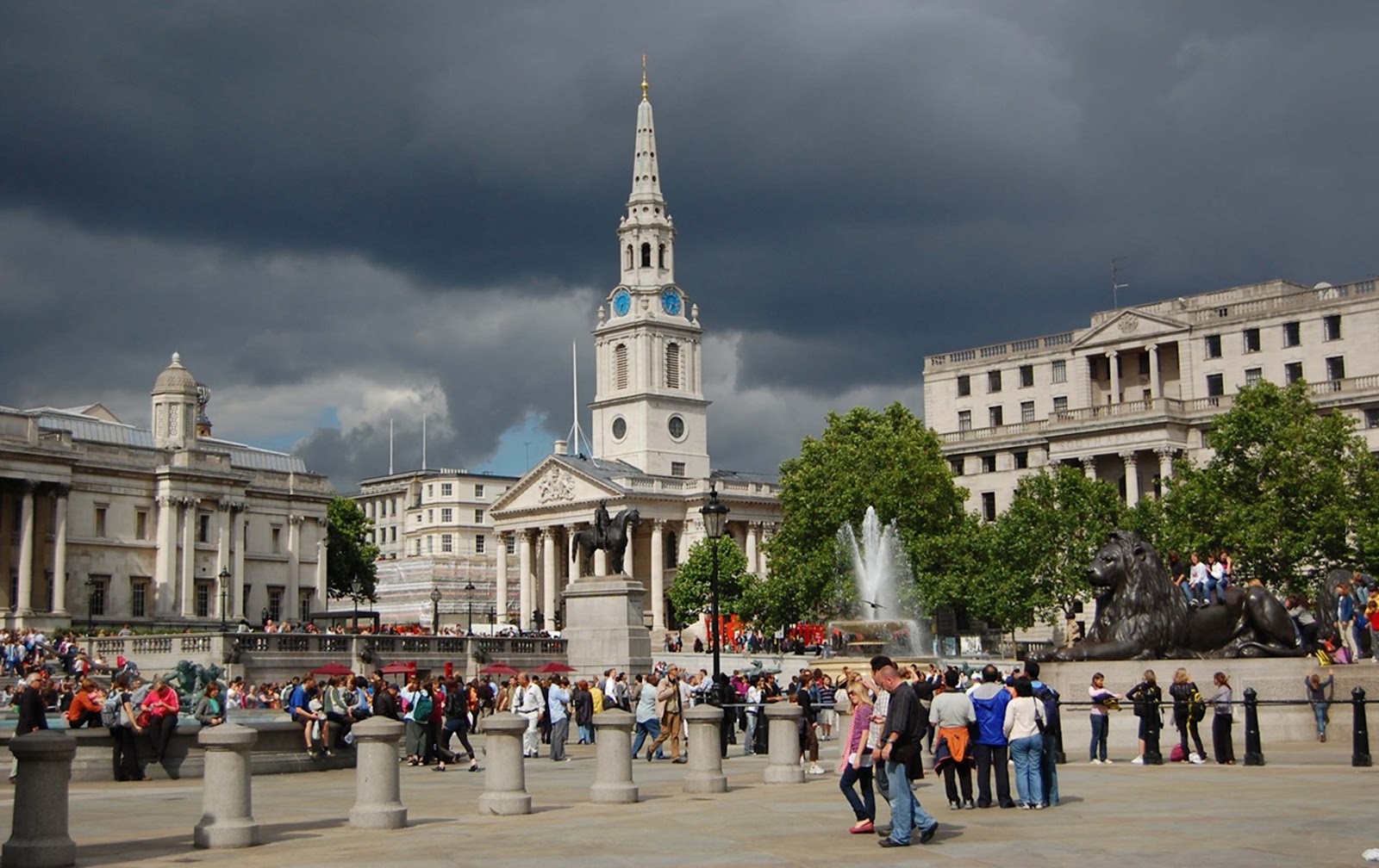 [London111.jpg]