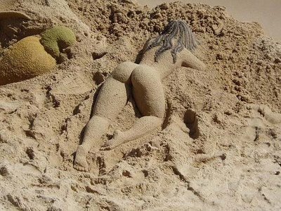 [Sandgirl18.jpg]