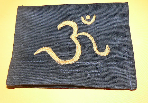 Wallet OM Symbol - cloth material embroidered OM 1 Fold