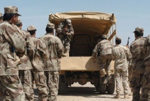 [irak askerleri xanekinden cekildi 28-8-08[2].jpg]