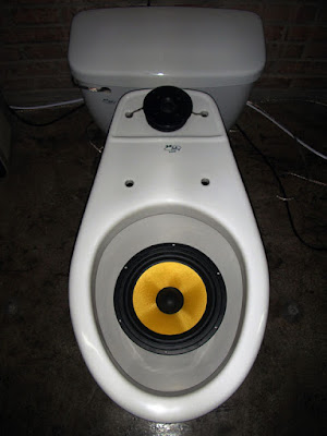 http://lh6.ggpht.com/pulpozone/SLVO11sR2LI/AAAAAAAAFHU/1X4e1xbw-2M/s400/puss_R.jpg