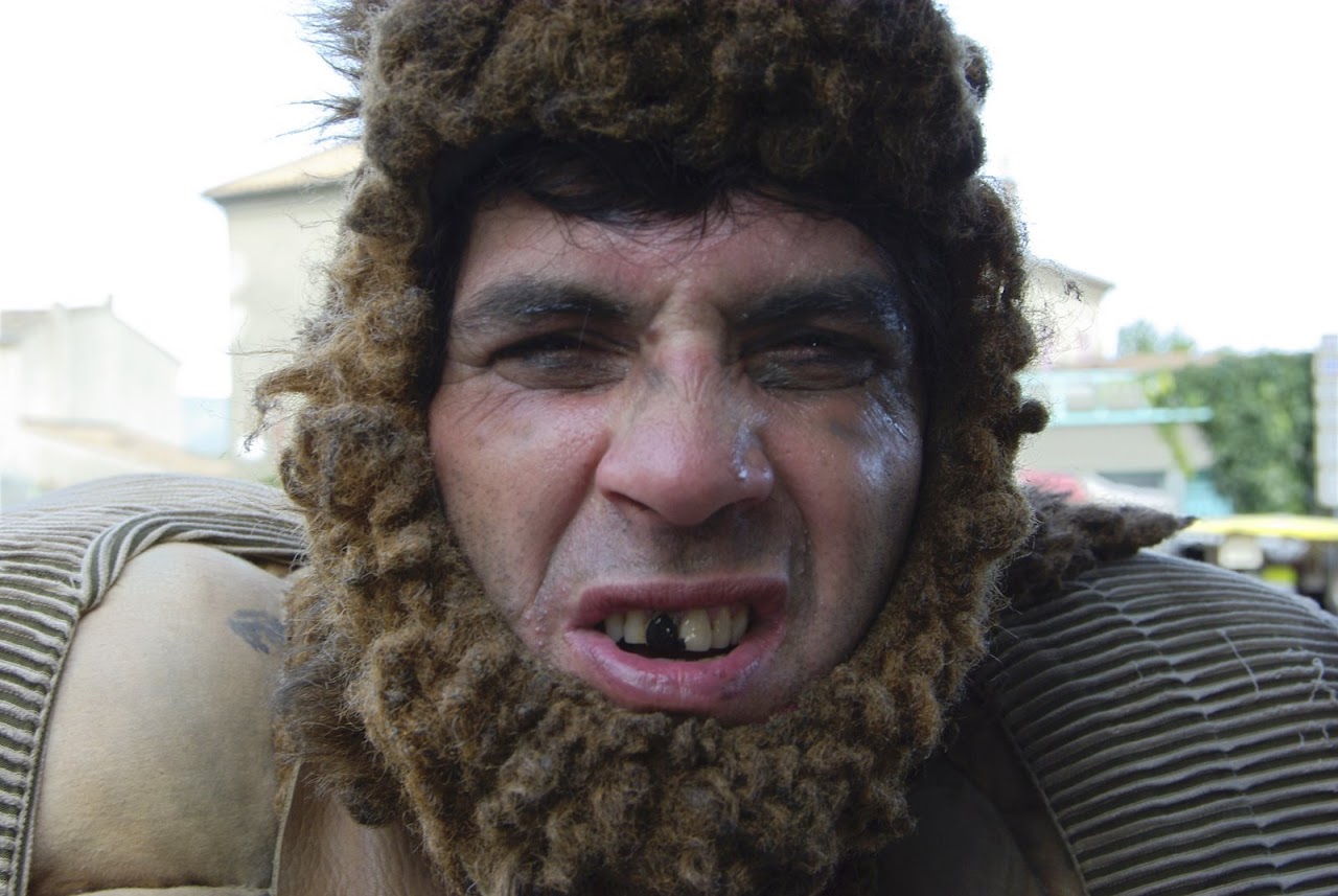 Fête médiévale à Cruas (Ardèche) - Un troll. Qu'il est laid !