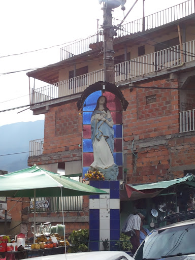 Virgen Protectora De San Cristobal