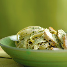 Chicken Fettuccine with Pesto Cream Sauce