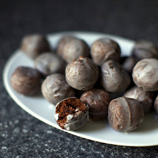 Chocolate Doughnut Holes