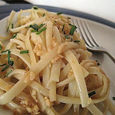 Quick 'n Easy Garlic Pasta
