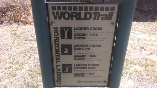 World Trail Hoizontal Ladder Station