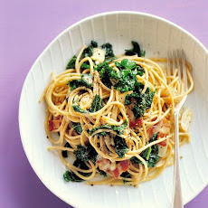 Whole-Wheat Pasta with Kale and Fontina