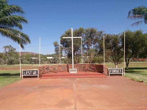 Tom Price War Memorial