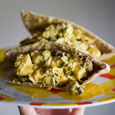Chicken Pitas With Lemon, Garlic and Cumin Dressing