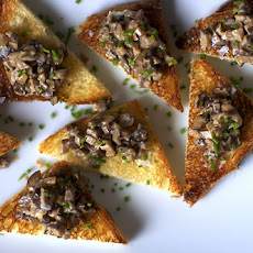 Creamed Mushrooms on Chive Butter Toast