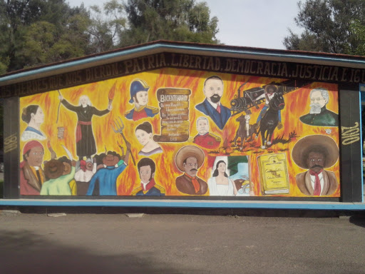Mural Bicentenario Crena