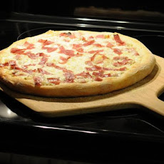 Easy Muffuletta Pizza