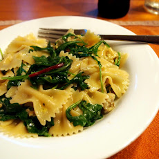 Artichoke and arugula pasta