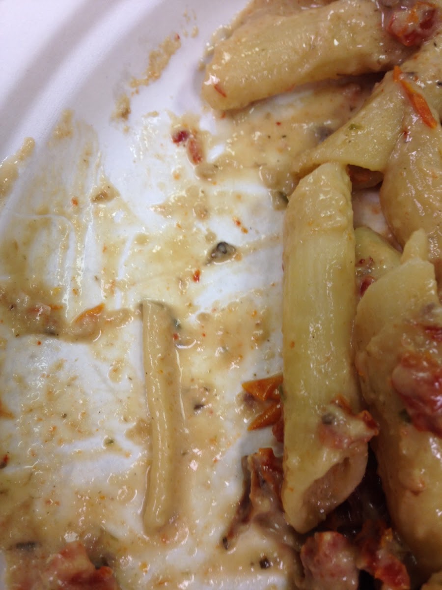This is the Pasta Milano with gluten free penne that I ordered. And you can clearly see the non glut