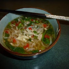 Spicy chicken & vegetable rice noodle soup for one