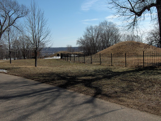 Indian Mounds Park