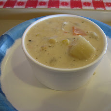 Izzy's Salmon Chowder