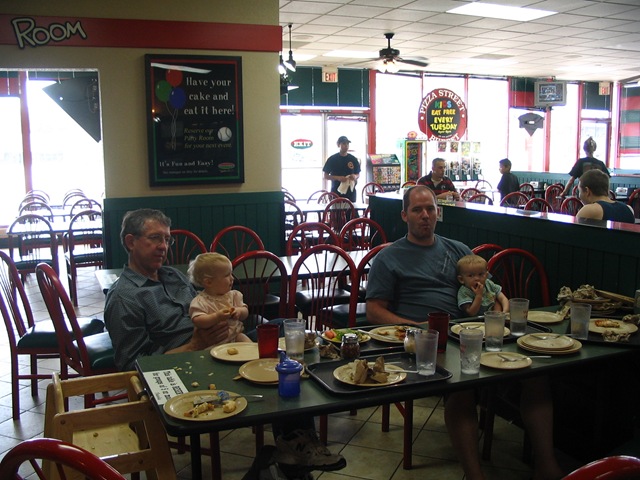 [2008_05_30_7799[4].jpg]