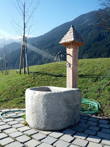 Neuer Brunnen