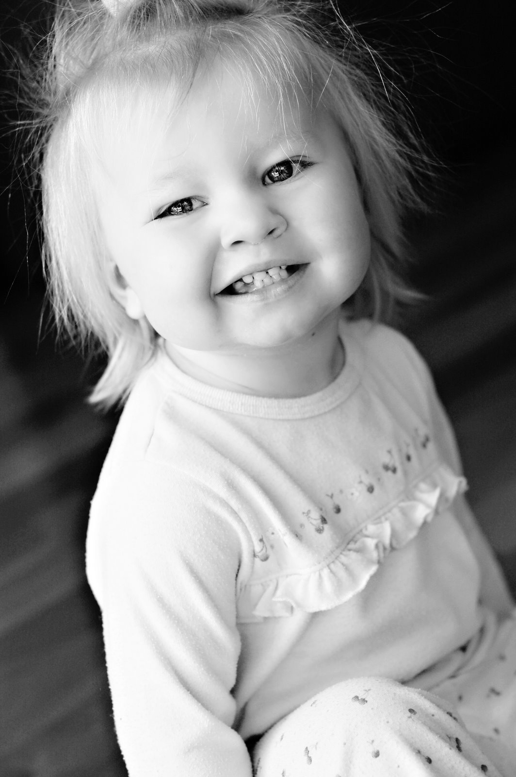 [Londyn's fake smile[4].jpg]
