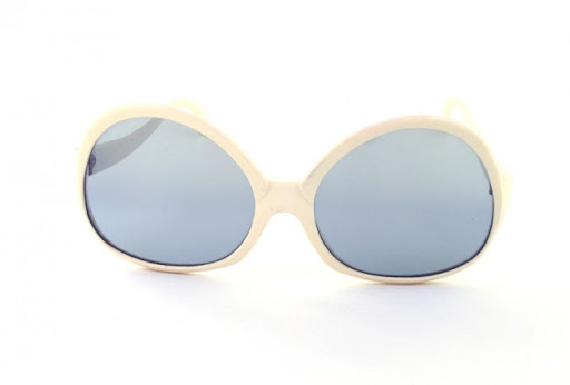 Naomi Campbell's sunglasses