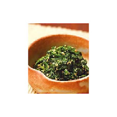 Japanese Spinach with Sweet Sesame Seeds