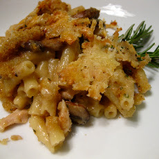 Comforting Tuna Noodle Casserole