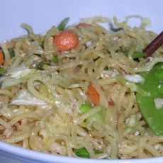 Oriental Cold Noodle Salad (Low Fat/Vegetarian)