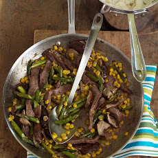 Sauteed  Beef with Asparagus and Corn