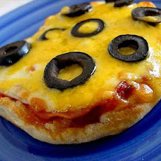English Muffin Pizza