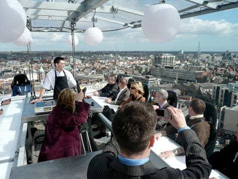 趣味圖文,dinner in the sky,