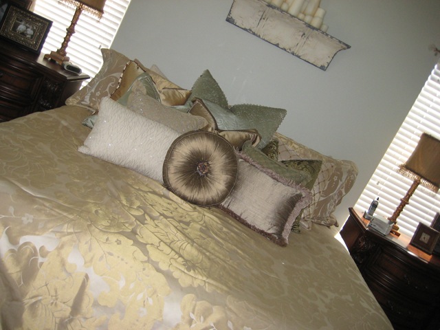 [bed3.jpg]