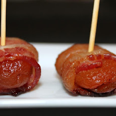 Bacon-Wrapped Apricots Stuffed with Pistachios and Mozzarella