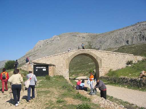 Periana Periana