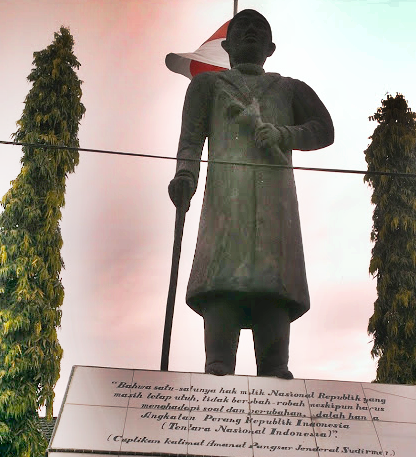 Jendral Soedirman Statue