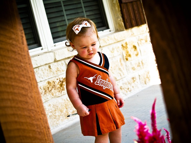[longhorndress-2[4].jpg]