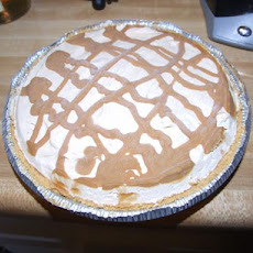 Reese's Creamy No Bake Pie - Easy