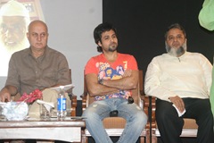 Anupam Kher, Emran Hashmi & Son of Hazi Ajmal Ali at PC of Mahesh Bhatt's Documentry