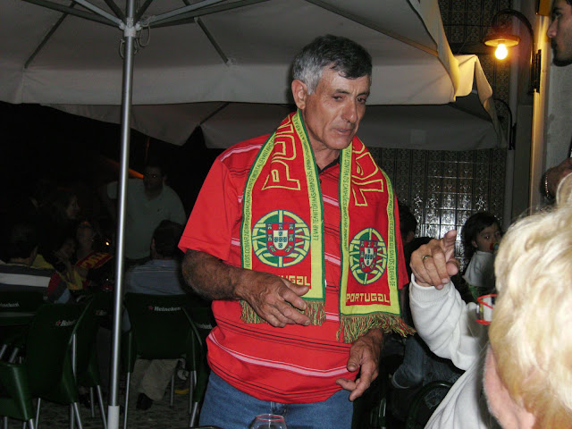 A worshipper prepares for the big game.