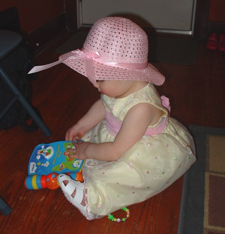 [DSC00066 old hat[23].jpg]