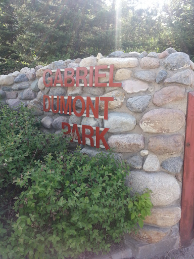 Gabriel Dumont Park Gate