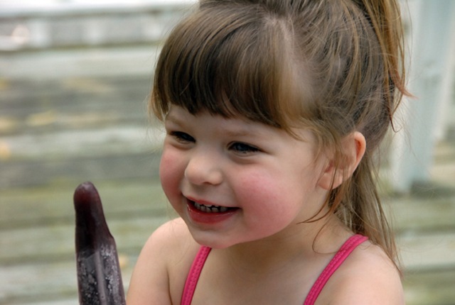 [Katelyn with popsicle[4].jpg]