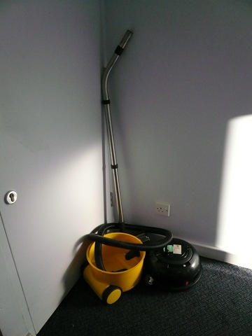 [P10600852.jpg]