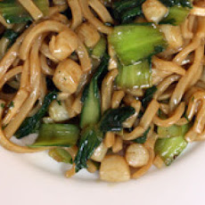 Udon Noodles with Bay Scallops and Baby Bok Choy