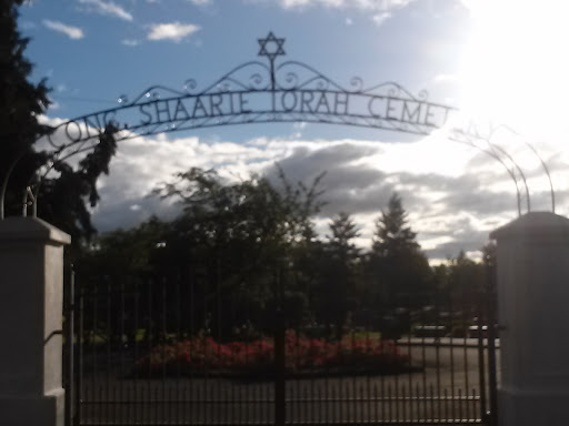 Shaarie Torah Cemetary
