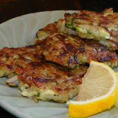 Zucchini & Pesto Rice Cakes
